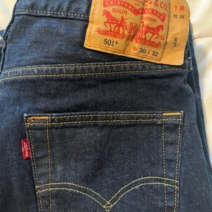 Levi's Men's 501 button fly Straight Jeans